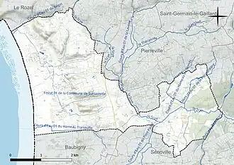 Carte en couleur présentant le réseau hydrographique de la commune