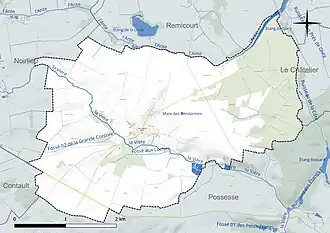Carte en couleur présentant le réseau hydrographique de la commune