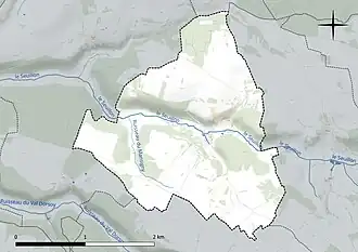 Carte en couleur présentant le réseau hydrographique de la commune