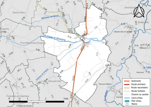 Carte hydrographique et des infrastructures de transport de la commune.
