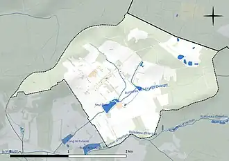 Carte en couleur présentant le réseau hydrographique de la commune