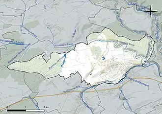 Carte en couleur présentant le réseau hydrographique de la commune