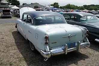 Berline deux portes 1954.