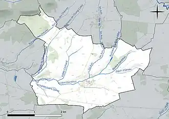 Carte en couleur présentant le réseau hydrographique de la commune