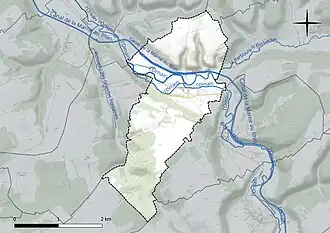 Carte en couleur présentant le réseau hydrographique de la commune