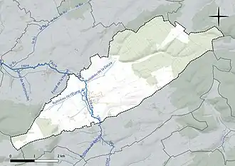 Carte en couleur présentant le réseau hydrographique de la commune