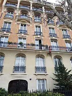 No&nbsp;55 : immeuble de 1918.