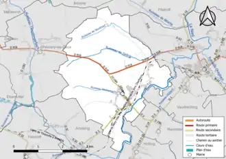 Carte en couleur présentant le réseau hydrographique de la commune