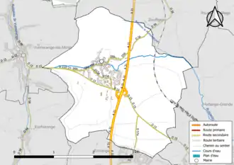 Carte en couleur présentant le réseau hydrographique de la commune