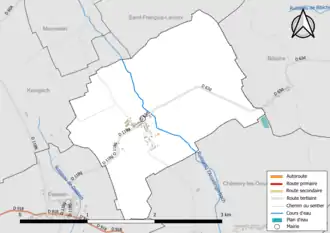 Carte en couleur présentant le réseau hydrographique de la commune