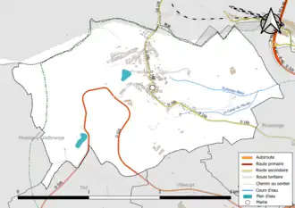 Carte en couleur présentant le réseau hydrographique de la commune