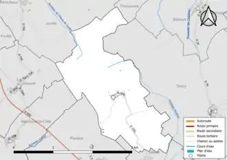 Carte en couleur présentant le réseau hydrographique de la commune