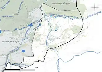 Carte en couleur présentant le réseau hydrographique de la commune