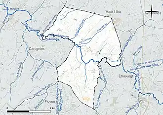Carte en couleur présentant le réseau hydrographique de la commune