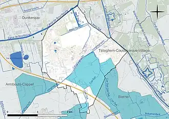 Carte en couleur présentant le réseau hydrographique de la commune
