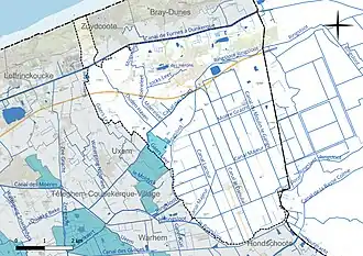 Carte en couleur présentant le réseau hydrographique de la commune