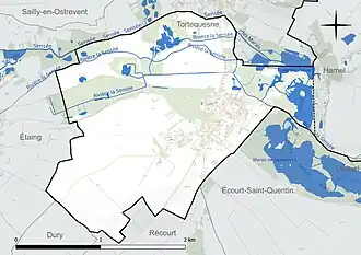 Carte en couleur présentant le réseau hydrographique de la commune