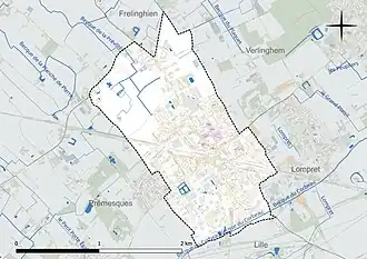 Carte en couleur présentant le réseau hydrographique de la commune