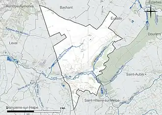 Carte en couleur présentant le réseau hydrographique de la commune