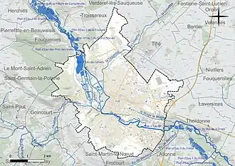 Carte en couleur présentant le réseau hydrographique de la commune