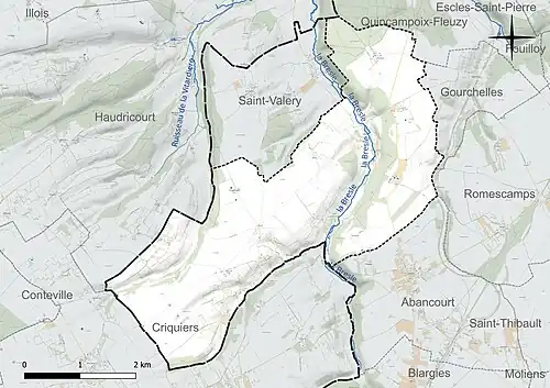 Carte en couleur présentant le réseau hydrographique de la commune