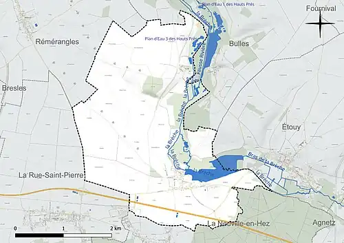 Carte en couleur présentant le réseau hydrographique de la commune