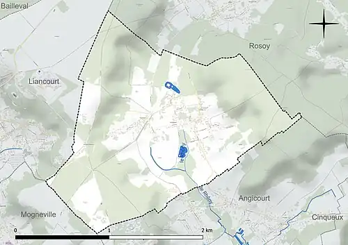 Carte en couleur présentant le réseau hydrographique de la commune