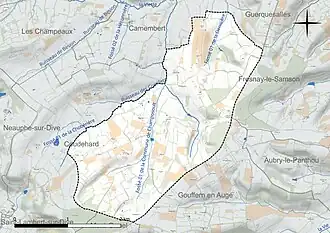 Carte en couleur présentant le réseau hydrographique de la commune