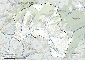 Carte en couleur présentant le réseau hydrographique de la commune