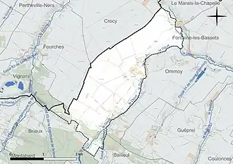 Carte en couleur présentant le réseau hydrographique de la commune