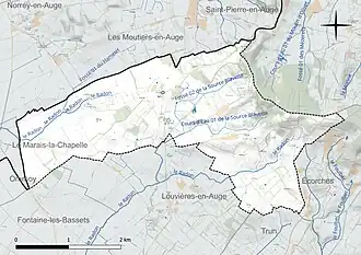 Carte en couleur présentant le réseau hydrographique de la commune