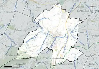 Carte en couleur présentant le réseau hydrographique de la commune