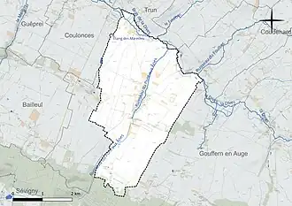 Carte en couleur présentant le réseau hydrographique de la commune