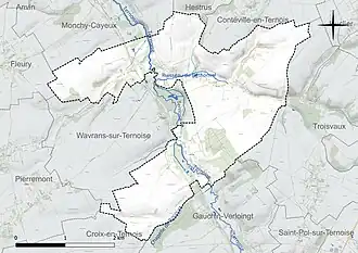 Carte en couleur présentant le réseau hydrographique de la commune