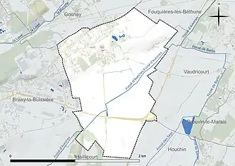 Carte en couleur présentant le réseau hydrographique de la commune