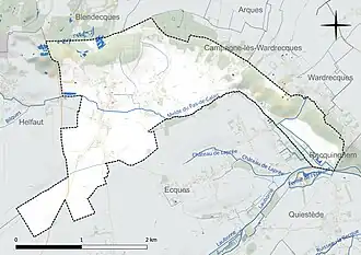 Carte en couleur présentant le réseau hydrographique de la commune