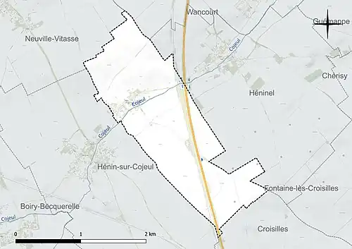 Carte en couleur présentant le réseau hydrographique de la commune