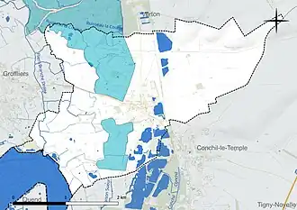 Carte en couleur présentant le réseau hydrographique de la commune