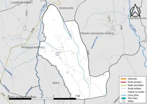 Carte en couleur présentant le réseau hydrographique de la commune