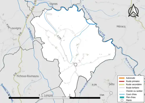 Carte en couleur présentant le réseau hydrographique de la commune