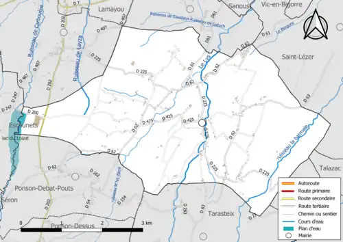 Carte en couleur présentant le réseau hydrographique de la commune
