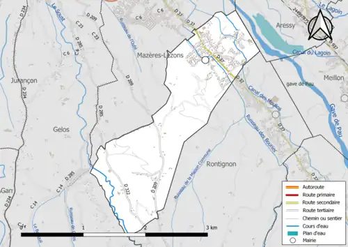 Carte en couleur présentant le réseau hydrographique de la commune