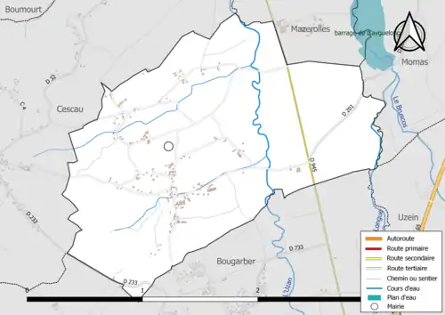 Carte en couleur présentant le réseau hydrographique de la commune