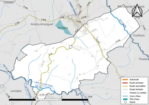 Carte en couleur présentant le réseau hydrographique de la commune