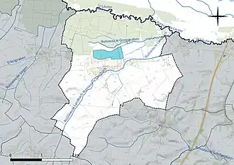 Carte en couleur présentant le réseau hydrographique de la commune