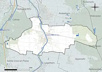 Carte en couleur présentant le réseau hydrographique de la commune