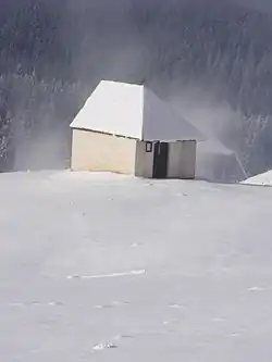 chapelle St Jean baptiste sous la neige.