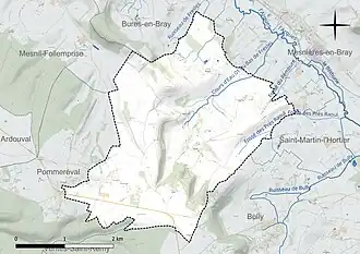 Carte en couleur présentant le réseau hydrographique de la commune