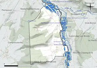 Carte en couleur présentant le réseau hydrographique de la commune