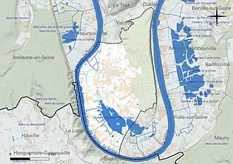 Carte en couleur présentant le réseau hydrographique de la commune